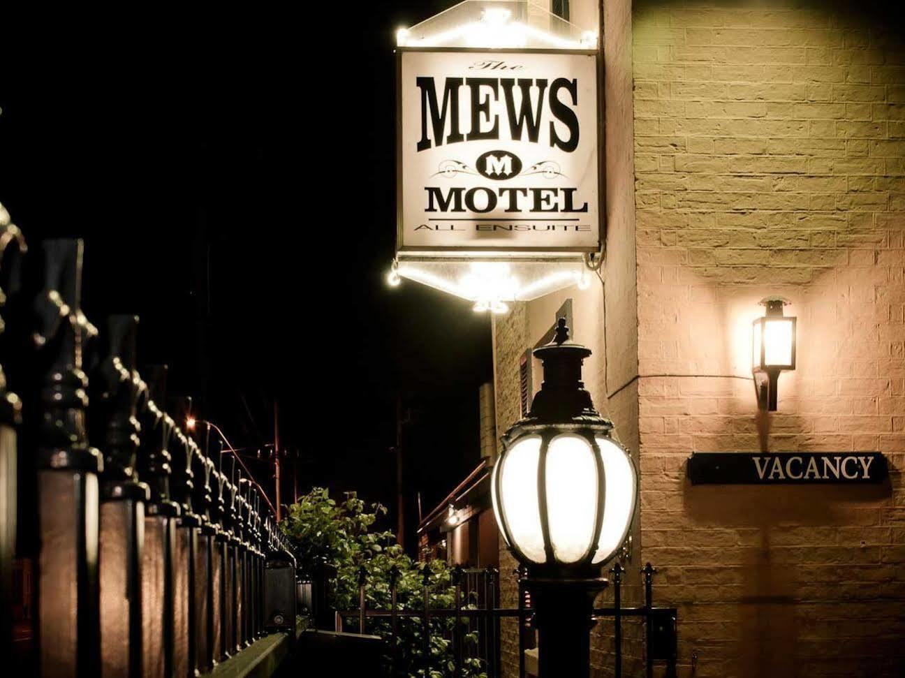 The Mews Motel Λόντσεστον Εξωτερικό φωτογραφία